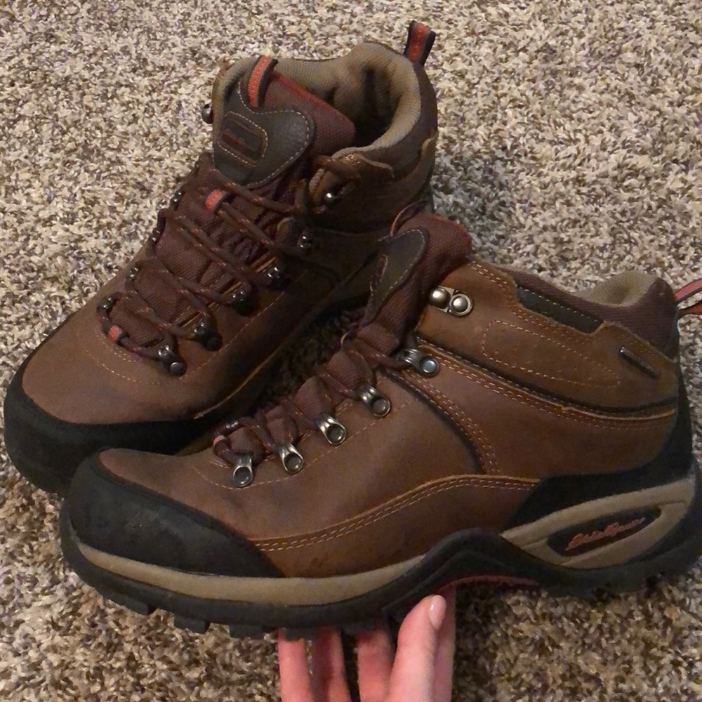 Men’s hiking boots